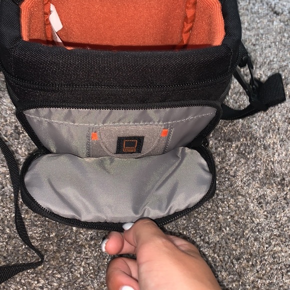 Camera case - Picture 4 of 4